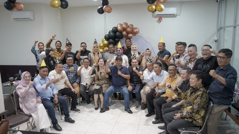 Bunda Yin Rayakan Ulang Tahun Pemimpin Daerah dan Wakil Rakyat, Tegaskan Pengabdian Harus Dijalani dengan Hati