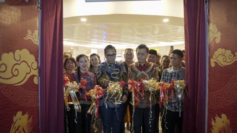 Imlek Fair 2026 Resmi Dibuka di Mall Center Point Medan, Bunda Yin dan Wali Kota Rico Waas Hadir Meriahkan Perayaan