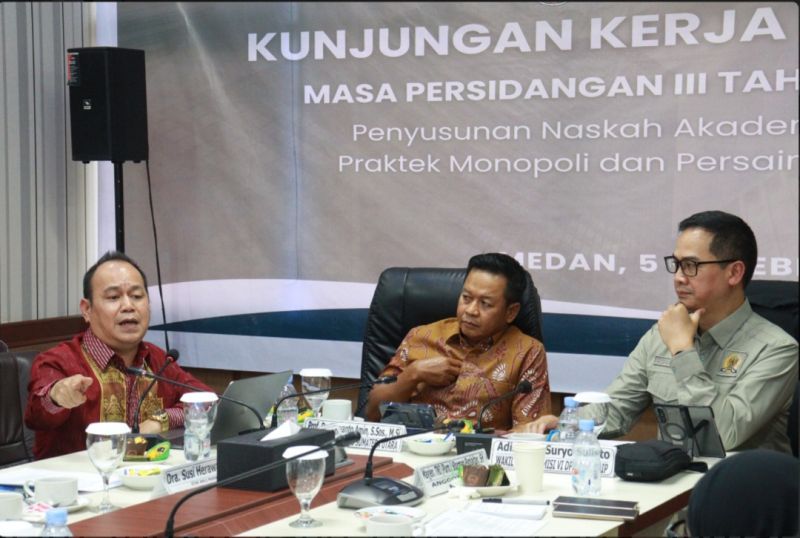 Panja Komisi VI DPR Serap Masukan RUU Persaingan Usaha di Medan, Penguatan KPPU Dinilai Mendesak