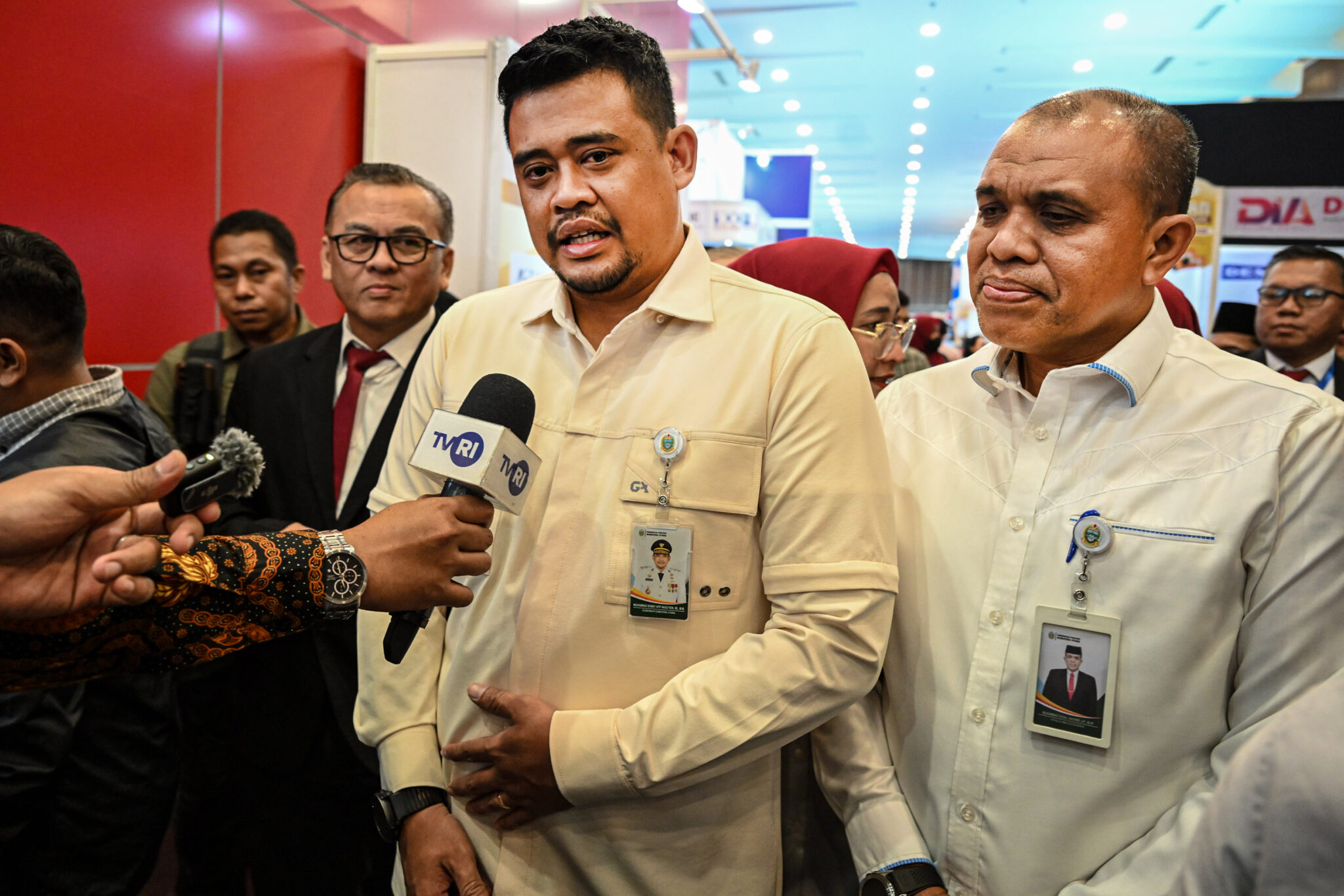 Banyak Warga Sumut Berobat ke Luar Negeri, Bobby Nasution Ajak Rumah Sakit Tingkatkan Layanan