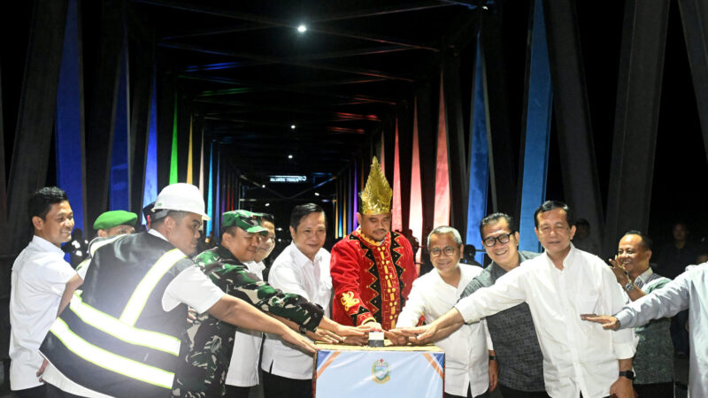 Gubernur Bobby Nasution Resmikan Jembatan Idano Noyo, Masyarakat Nias Sambut Gembira