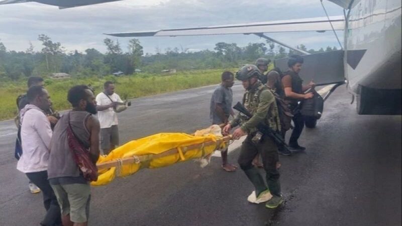 Pilot dan Kopilot Smart Aviation Ditembak KKB di Koroway, Jenazah Diautopsi di Timika dan Diterbangkan ke Jakarta