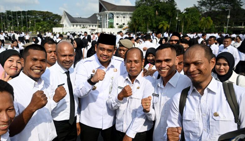 Kabar Gembira, Gubernur Sumut Bobby Nasution Beri THR Guru PPPK Paruh Waktu dan Guru Tidak Tetap