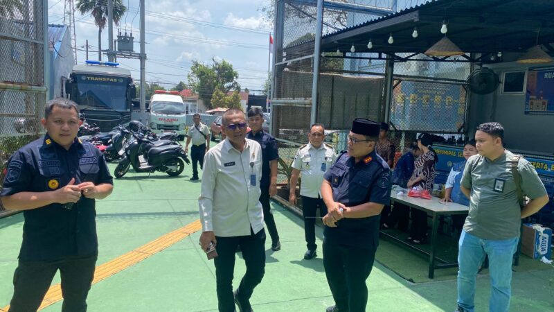 Komitmen Pelayanan Humanis, Kakanwil Ditjenpas Sumut Monitoring Layanan Idul Fitri di Lapas Pancur Batu