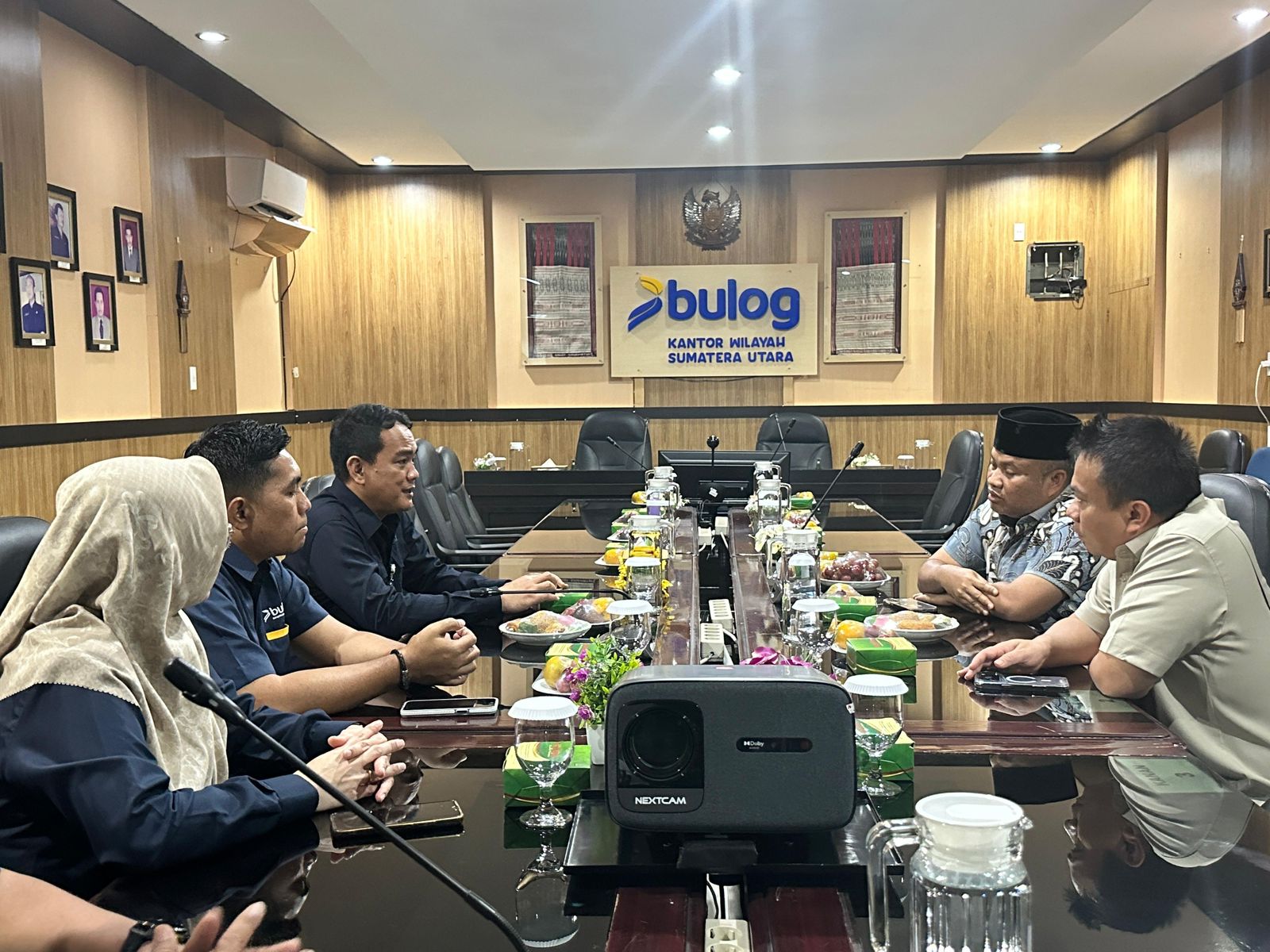 Didampingi Zulkarnaen, Sugiat Santoso Cek Stok Beras dan Minyak Goreng di Sumatera Utara