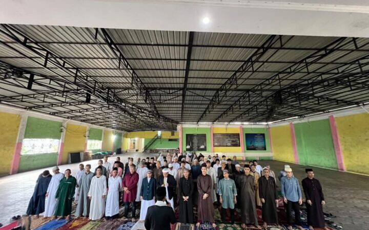 LRPPN Bhayangkara Indonesia Gelar Sholat Id dan Penyembelihan Hewan Kurban di Medan Helvetia