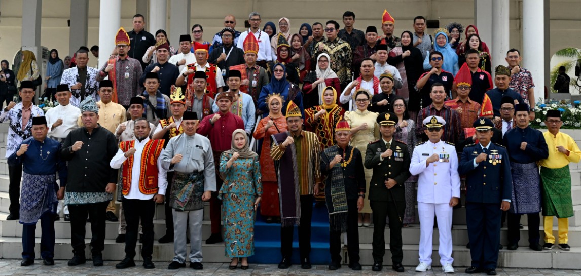 Hardiknas 2026, Bobby Nasution Minta Kenaikan Gaji Guru Tiap Tahun dan Penguatan Fasilitas Pendidikan
