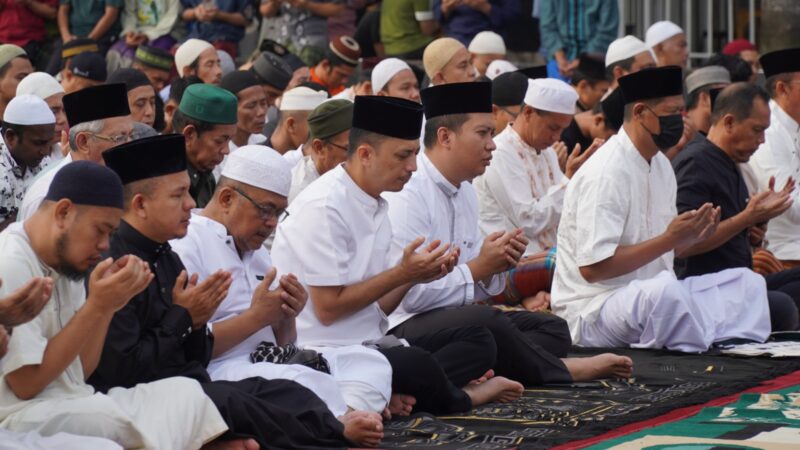 Wujud Kebersamaan dan Kepedulian, Rutan Kelas I Medan Gelar Sholat Iduladha dan Pemotongan Hewan Kurban
