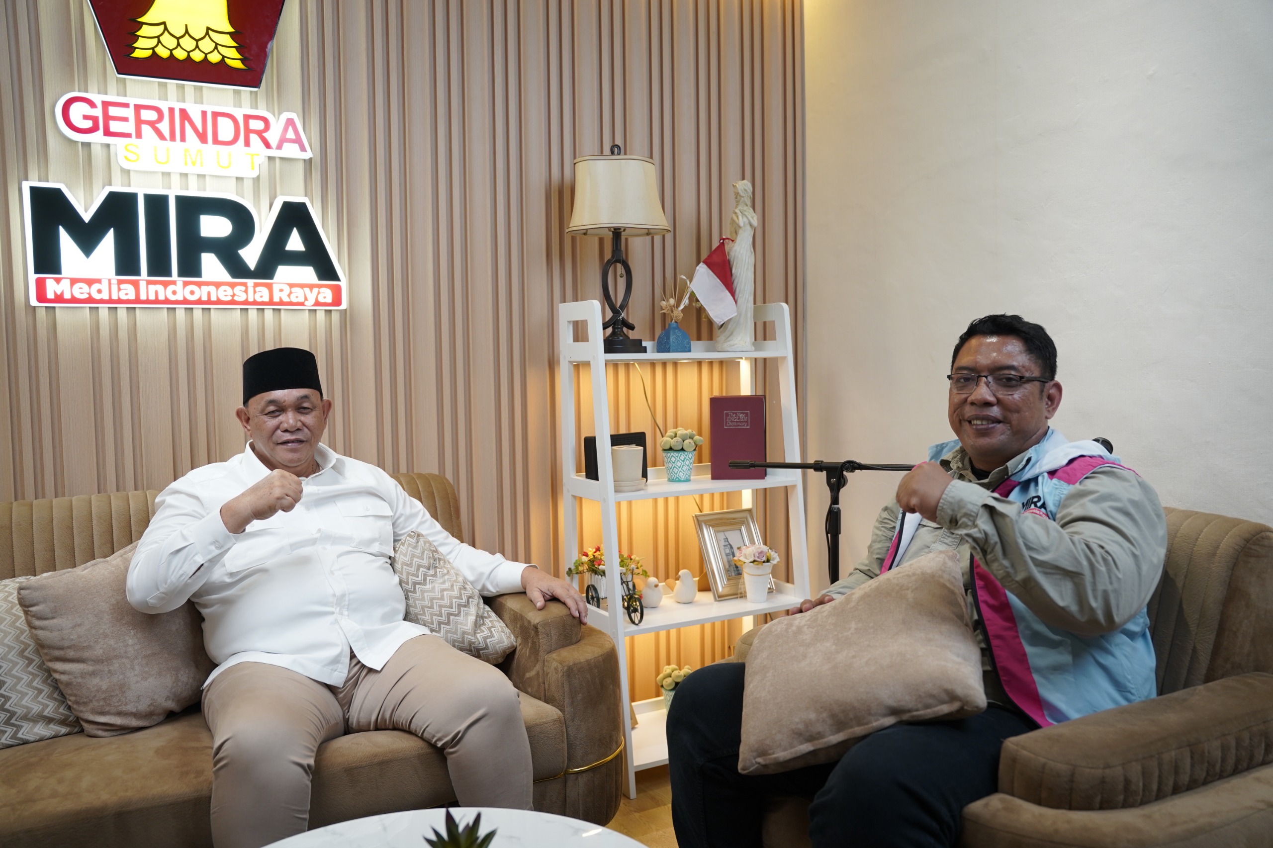Kisah Inspiratif Dahnil Ginting: Dari Keringat Mengangkut Batu Menuju Gedung Dewan
