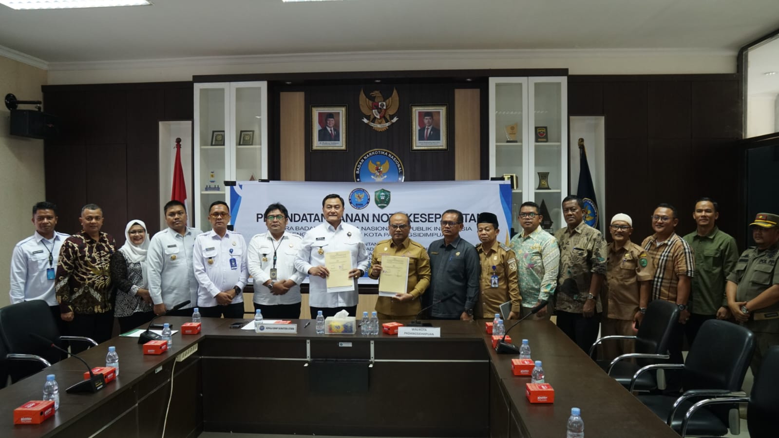 Wali Kota Padangsidimpuan dan Kepala BNNP Sumut Teken Kerja Sama Pembentukan ULT P4GN, Perkuat Perang Melawan Narkoba