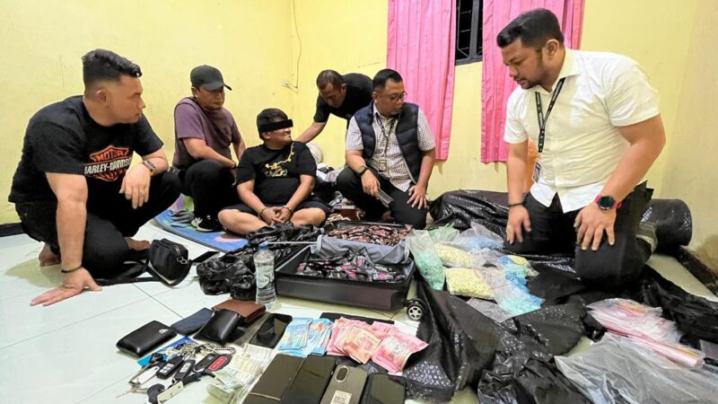 Gembong Narkoba Diringkus Satres Narkoba Polrestabes Medan, 10.447 Butir Ekstasi, 828 Vape Narkoba, dan Uang Rp 246 Juta Disita