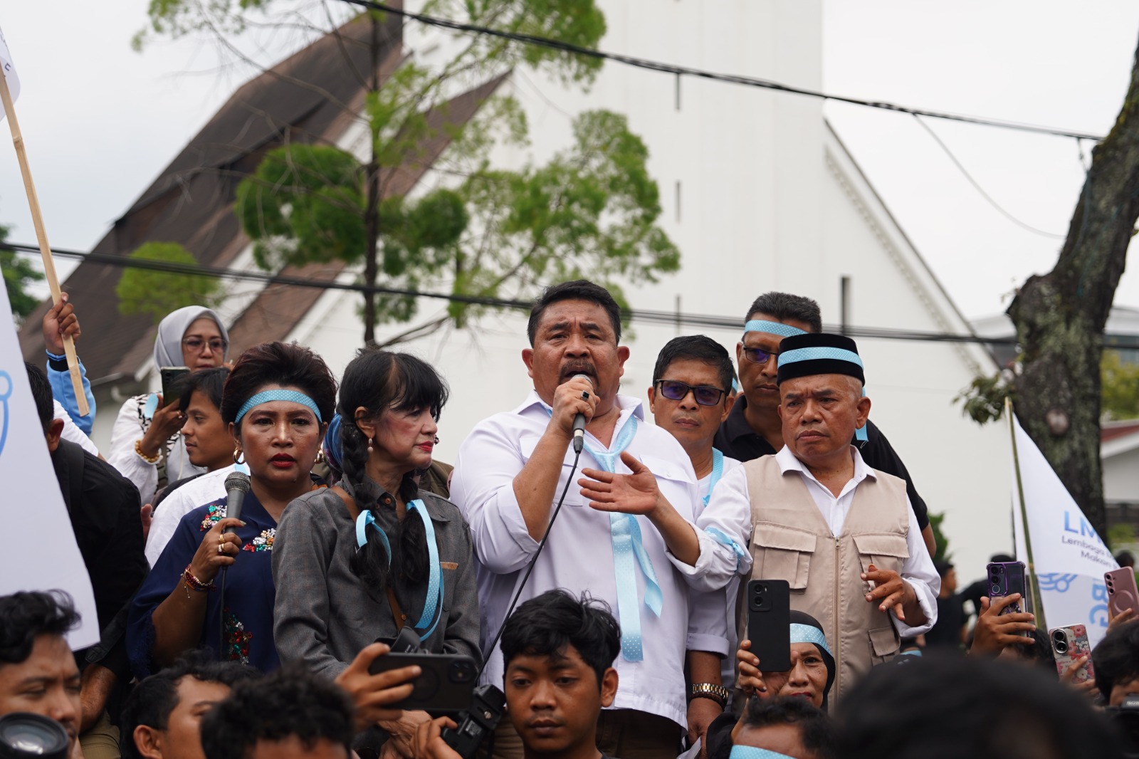 Sampaikan Petisi Kepada Presiden, Haji Suratman Pimpin Aksi Damai Dukungan MBG Dilanjutkan