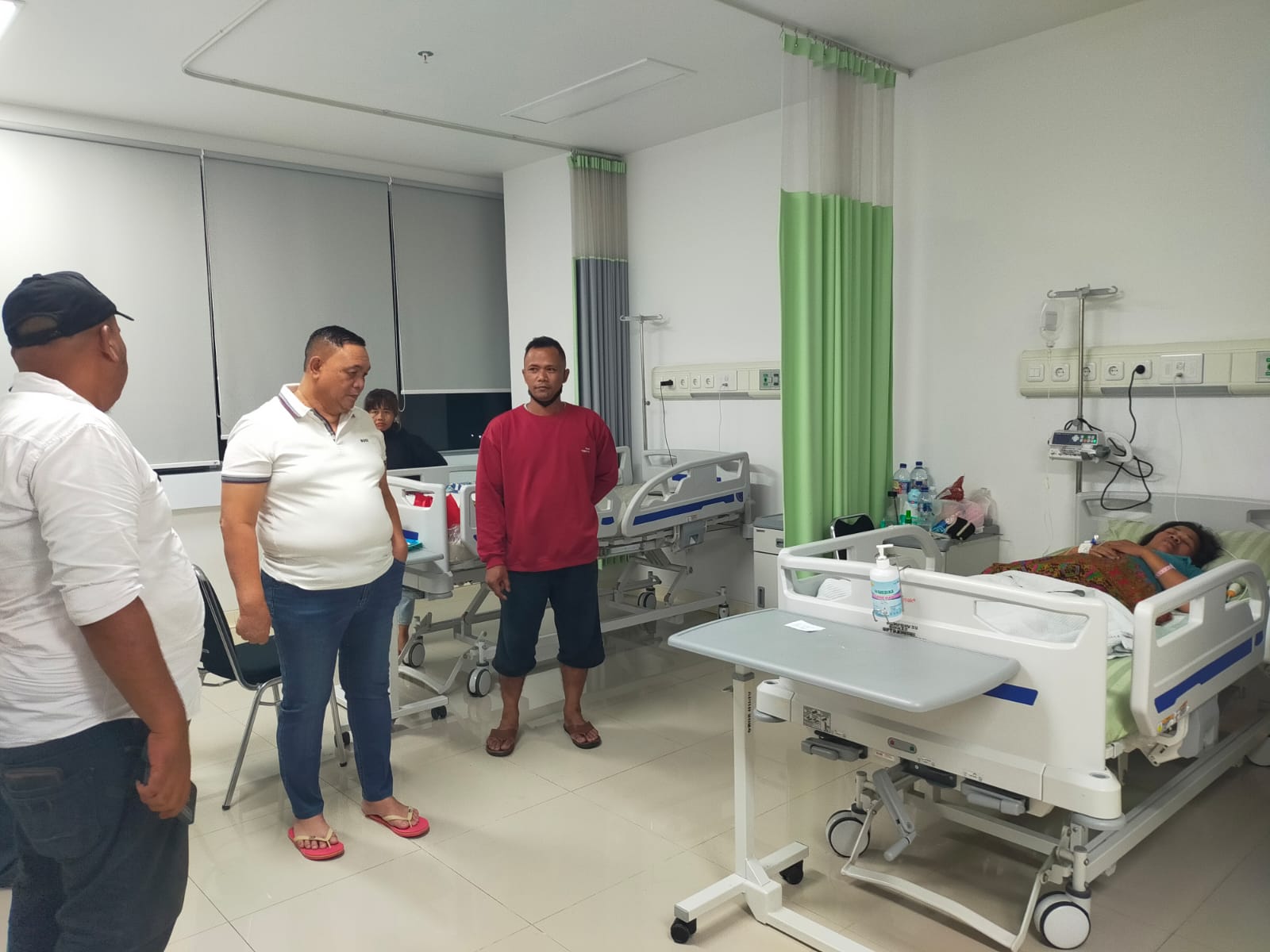 Dahnil Ginting Bantu Warga Kurang Mampu Jalani Persalinan Caesar Gratis Melalui Program UHC