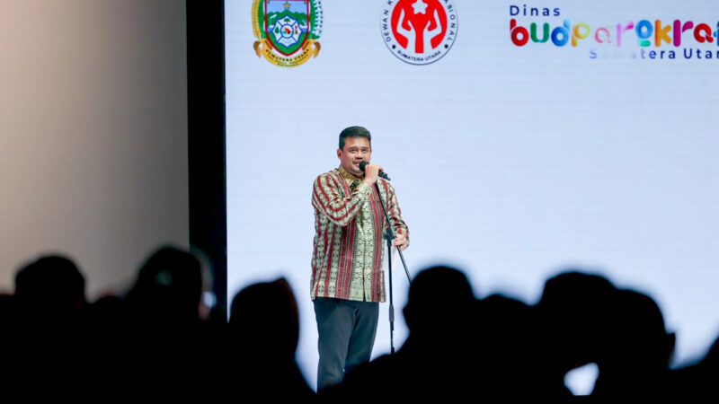 Penutupan Indonesia Fashion Week 2026, Bobby Nasution: Sumut Siap Jadi Pusat Fashion Indonesia Lewat Wastra