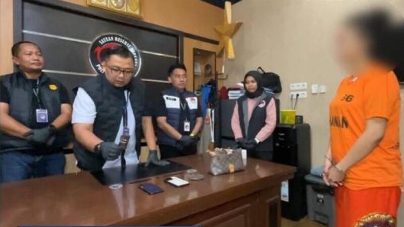 Polrestabes Medan Amankan DJ Miss D diduga Edarkan Pod Getar