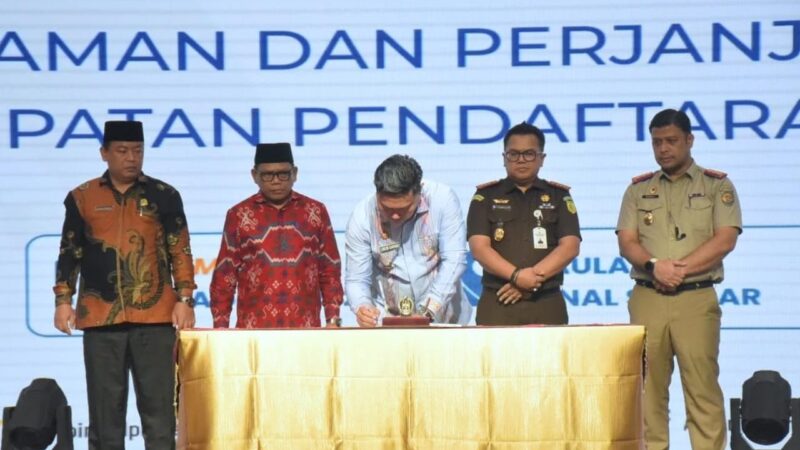 Wakil Bupati Deli Serdang Tandatangani Percepatan Sertifikasi Tanah Wakaf
