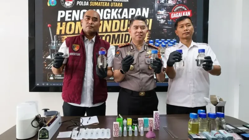 Polda Sumut Bongkar Home Industri Liquid Vape Mengandung Etomidate, Bahan Baku Diduga Dipasok dari Kamboja