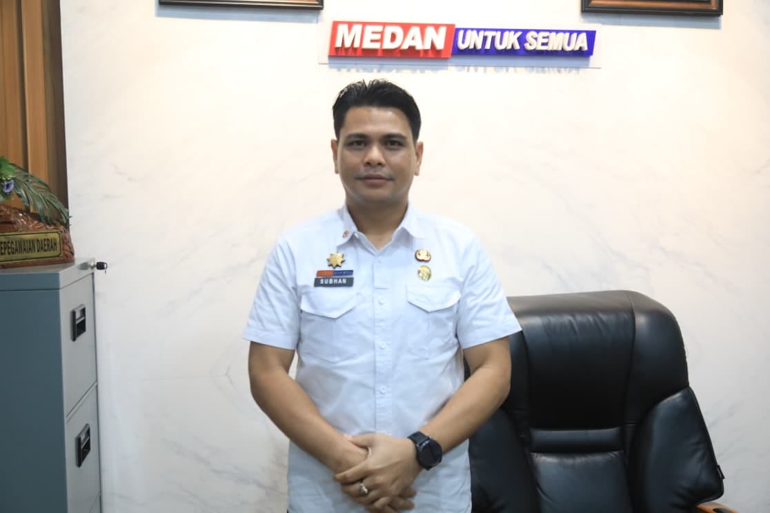 Terbukti Pungli, Camat Medan Timur dan Lurah Aur Dicopot