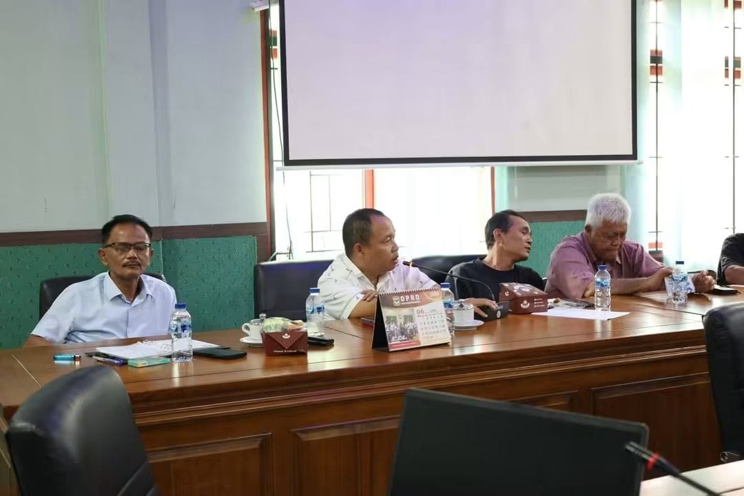 Komisi III RDP Bahas Laporan Warga Tomua Terkait Asap PT SSU