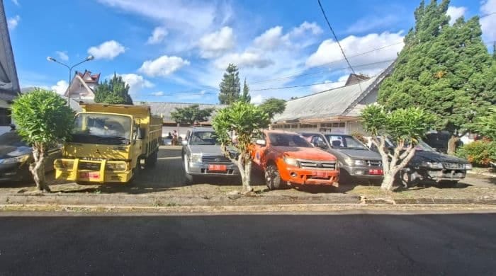 Pemkab Dairi Lelang 58 Kendaraan Dinas Raup Rp2,64 Miliar