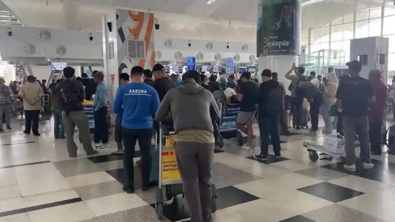 Pasca Erupsi Anak Krakatau, Penerbangan Kualanamu-Jakarta Ditutup Sementara