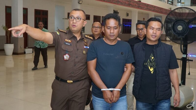 Kejati Sumut dan Kejari Madina Amankan DPO Terpidana Perkara Pertambangan di Kawasan Hutan