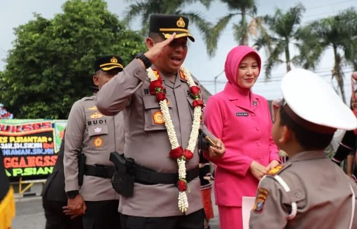AKBP Hotmartua Ambarita Resmi Kapolres Tebingtinggi Gantikan AKBP Rina Frillya