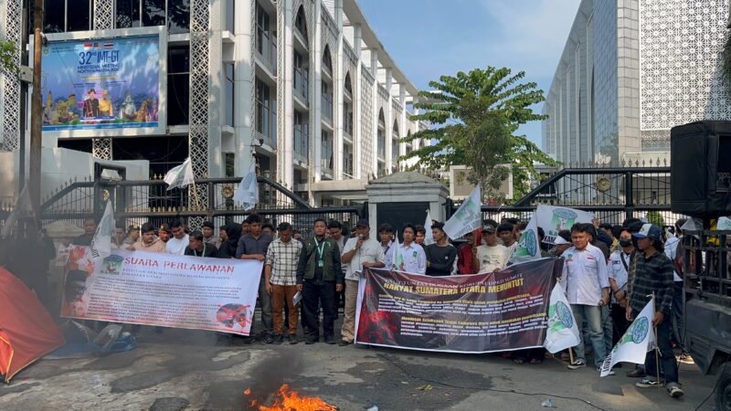 KAMMI Sumut Geruduk DPRD, Soroti Polemik KPID dan Desak KPK–Kejati Periksa Anggaran