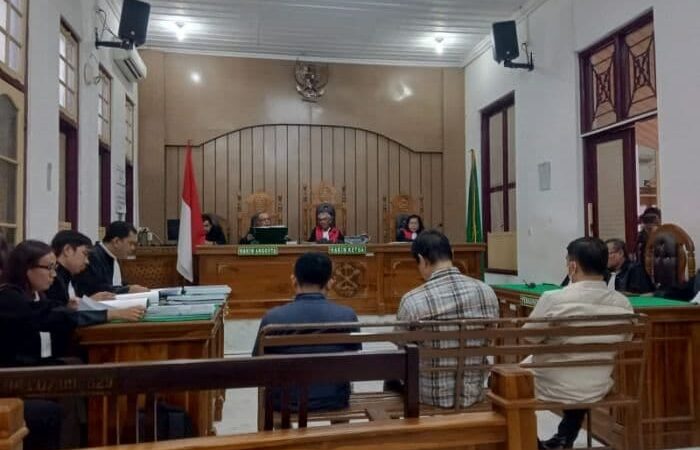 Sidang Vonis Tiga Terdakwa Korupsi Smartboard Disdik Langkat Ditunda
