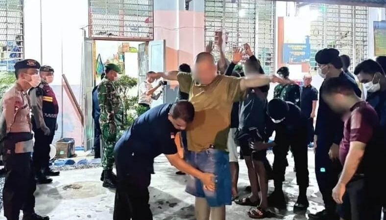 Razia Gabungan di Lapas Tebing Tinggi, Kakanwil Ditjenpas Sumut Pimpin Langsung Pengawasan