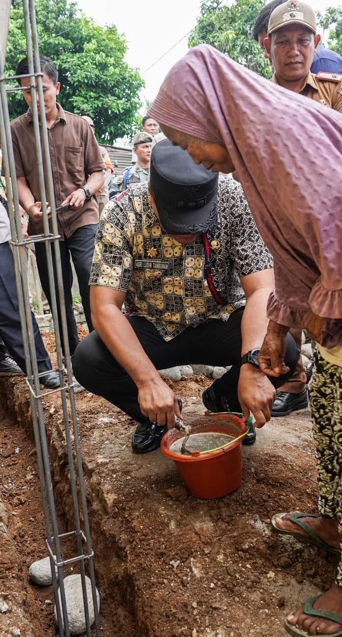 Zakat ASN Deli Serdang Bangun Rumah Layak Huni Nek Ngateni di Namorambe