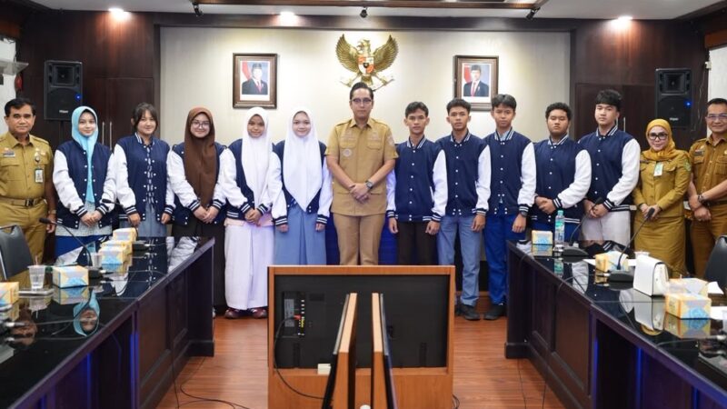 Dua Siswa MAN 1 Medan Ikut Pertukaran Pelajar ke Malaysia