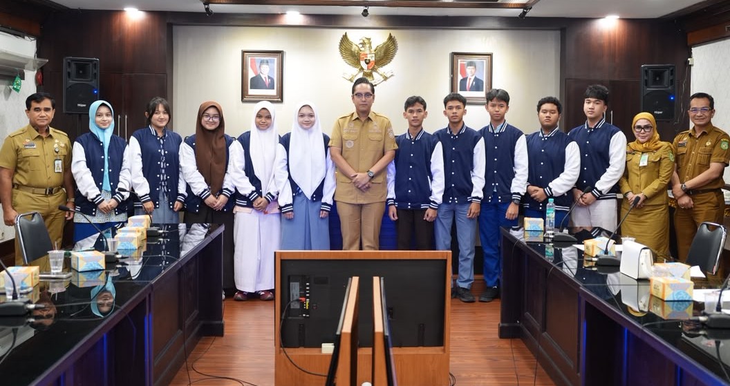 Dua Siswa MAN 1 Medan Ikut Pertukaran Pelajar ke Malaysia