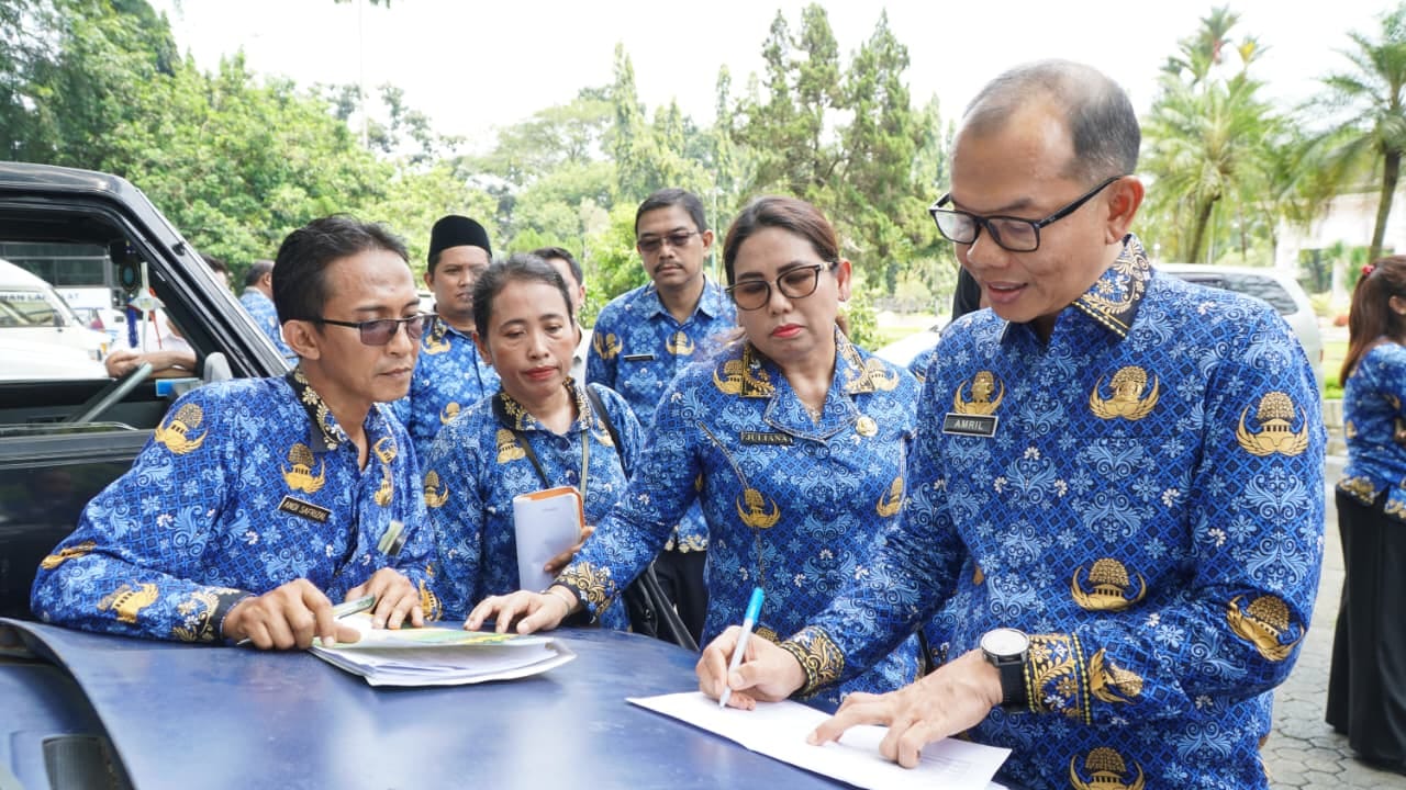Plt. Bupati Langkat Galakan Tertib Aset, 89 Kendaraan Dinkes Diperiksa