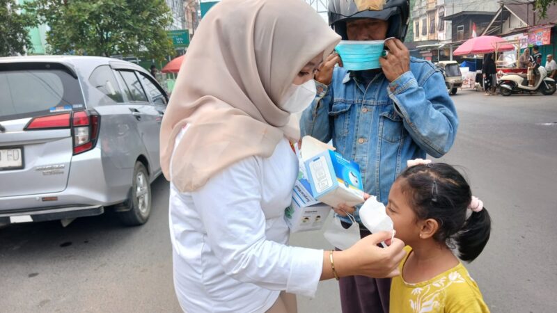 Ketua DPC Gerindra Padangsidimpuan: Bagi Masker Wujud Kepedulian terhadap Kesehatan Masyarakat