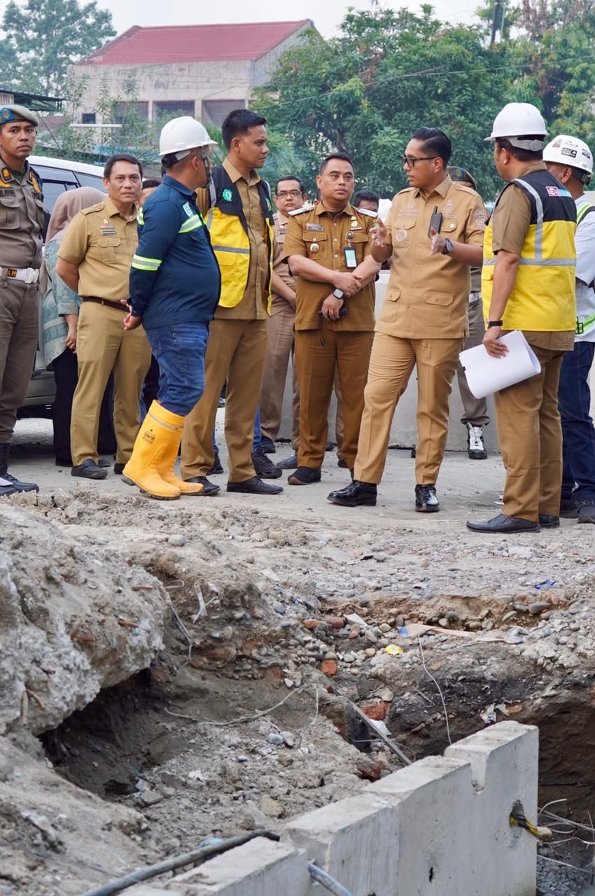 Penanganan Banjir Jadi Prioritas, Rico Waas  Atensi Khusus U-Ditch di Indra Kasih