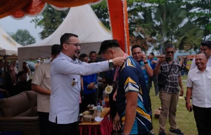 Polres Labusel Juara Turnamen Voli Piala Ketua MPKT Karang Taruna