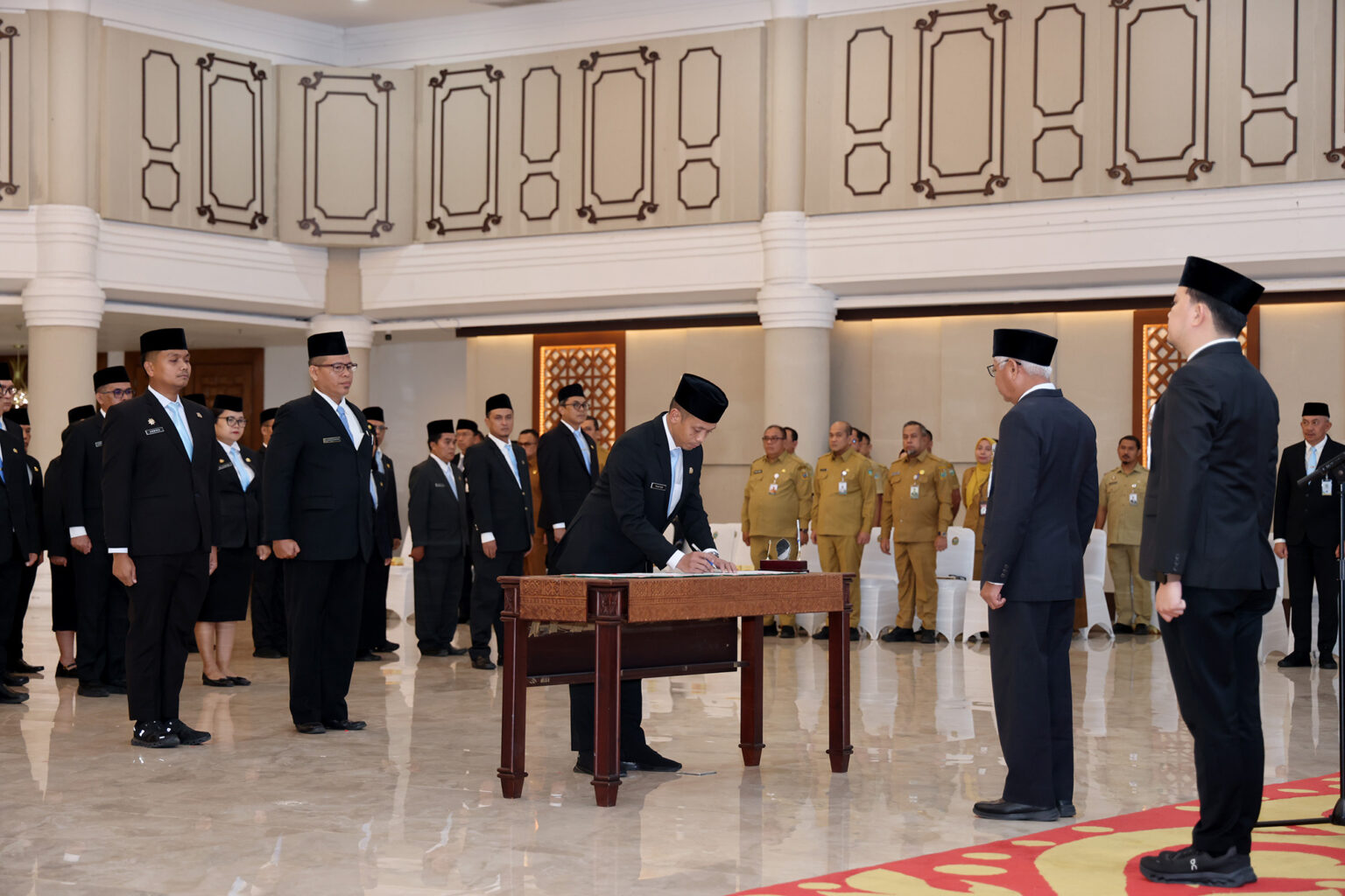 Wagub Lantik 188 Pejabat Pemprov Sumut