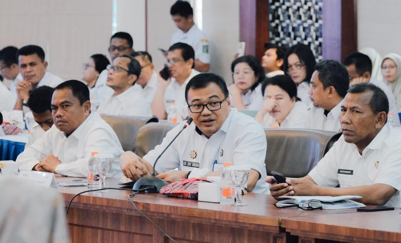 Dukung Perluasan Listrik, Asri Ludin Tambunan Minta PLN Cek Legalitas Alas Hak