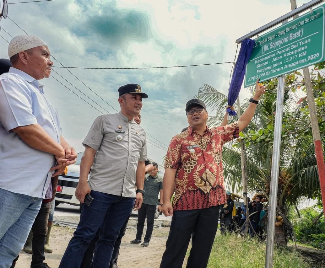 Bupati Deli Serdang Resmikan Lebih dari 18,4 Km Jalan di Percut Sei Tuan