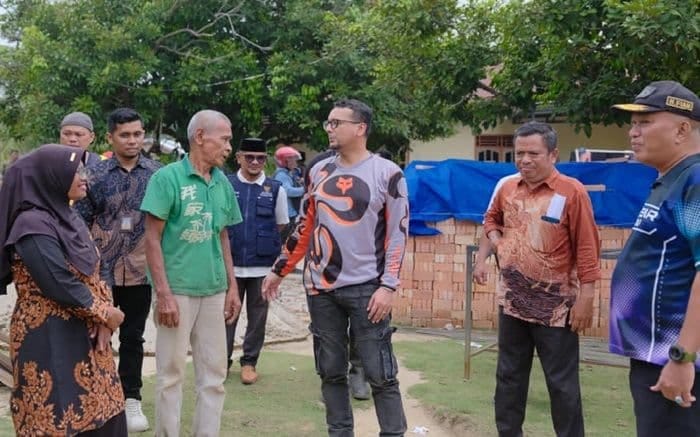 Jelajah Desa di Labusel, Bupati Fery Sahputra Dekatkan Pelayanan Publik hingga ke Desa