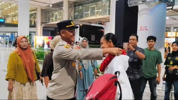 Bawa Timnas Putri U-17 ke Final Piala Asia 2027, Fadilla Disambut Ratusan Warga Batu Bara