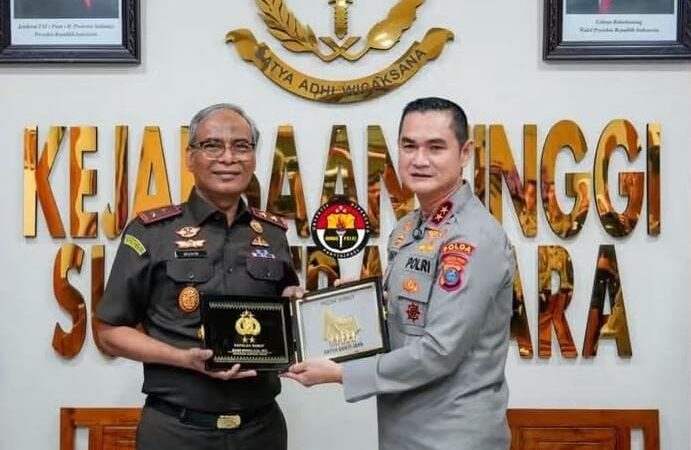 Terima Kunjungan Kapolda Sumut, Kajati Sumut Tekankan Penegakan Hukum Tanpa Transaksi