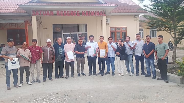 Warga Tiga Desa Di Padang Lawas Laporkan Pengusaha Robert Wijaya PHI ke Polres Padang Lawas