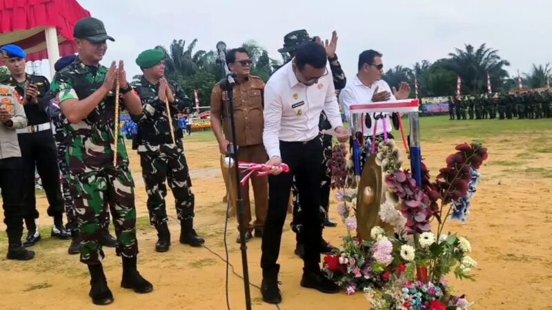 Bupati Labusel Pukul Gong Tandai Pembukaan TMMD Ke-130 Kodim 0209/LB Tahun Anggaran 2026