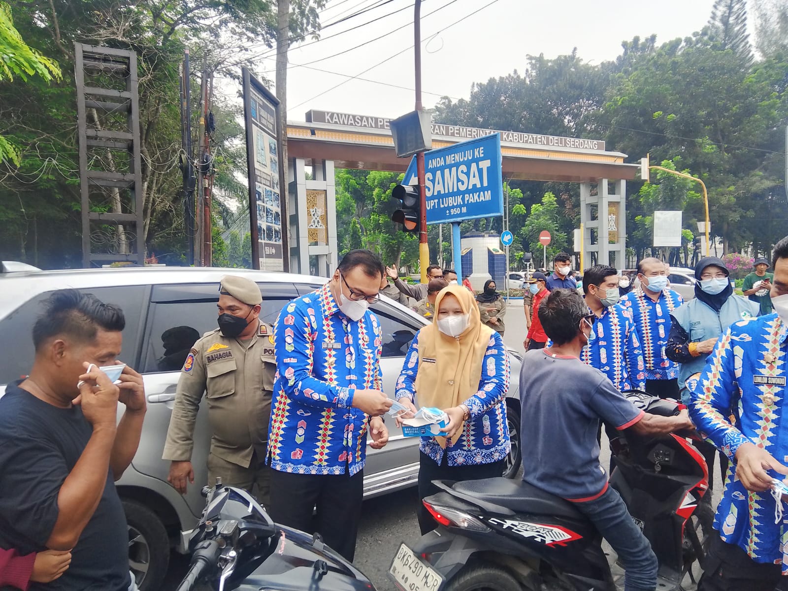 Bupati Deli Serdang Himbau Warga Kurangi Aktivitas Diluar Rumah
