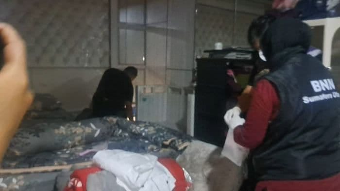 BNNP Sumut Gerebek Kawasan Pabrik Arang Belawan