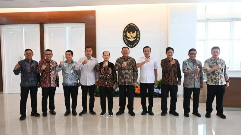 Bupati Nias Barat Temui Wamen KKP, Bahas Kampung Nelayan dan Pengembangan Perikanan