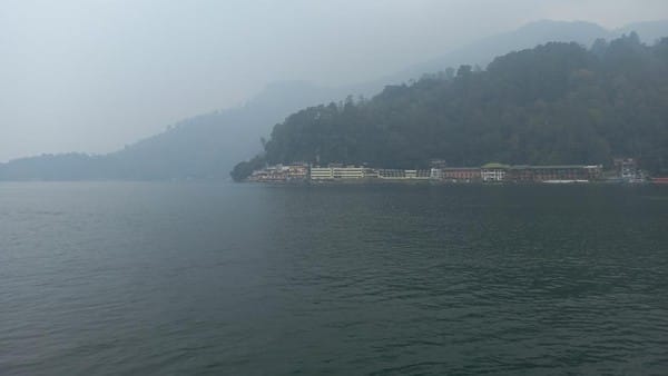 Hujan Dua Malam Tekan Kabut Asap di Toba