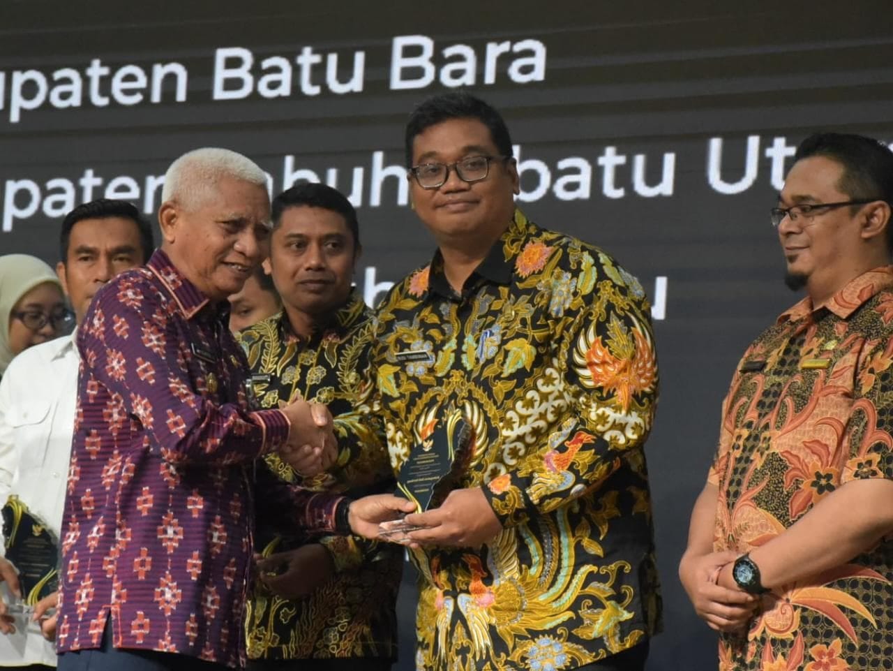 Pemkab Deli Serdang Raih Predikat Badan Publik Informatif di KI Sumut Award 2026